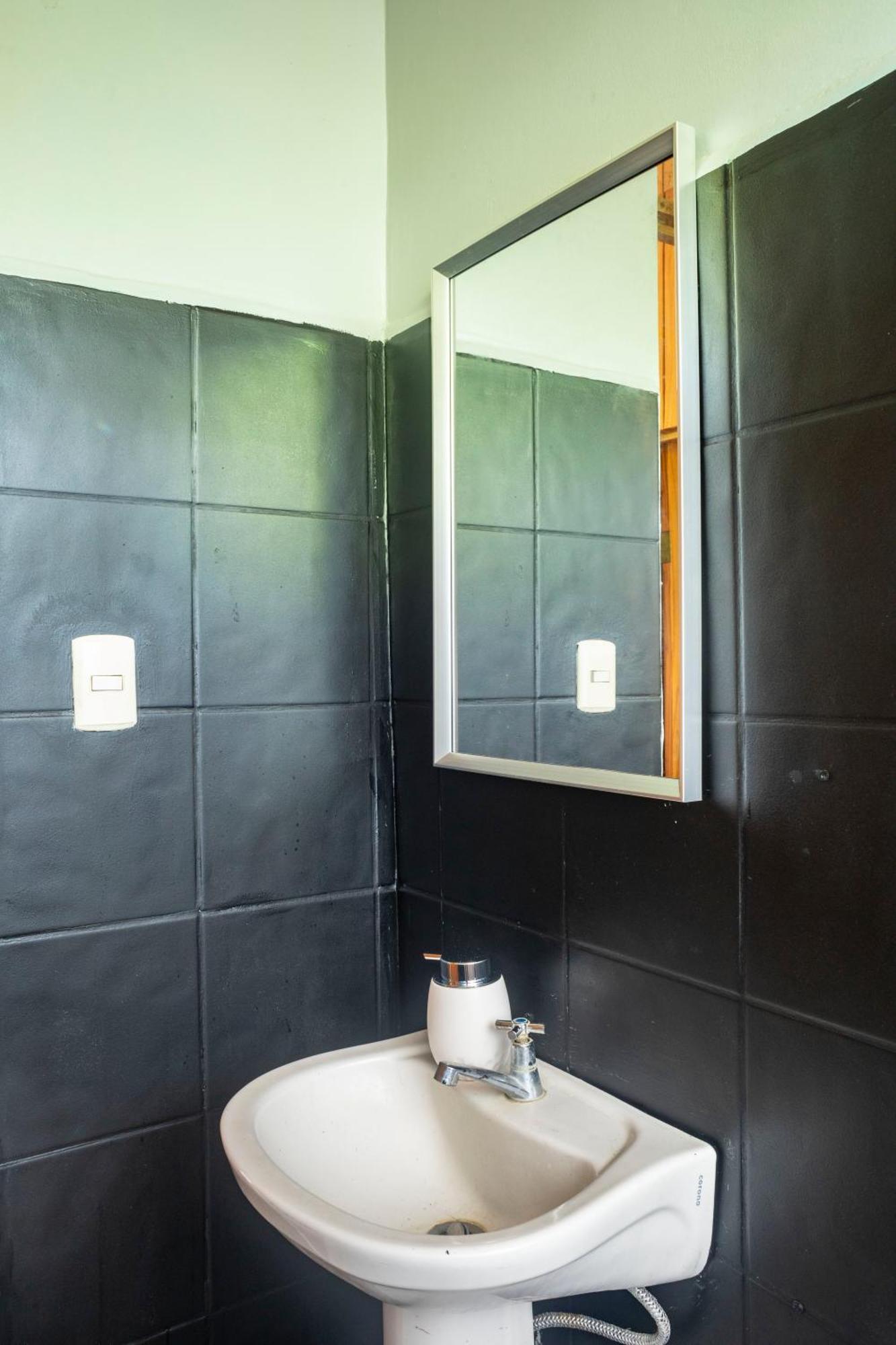 Argdivan Beach Hostel Sámara Εξωτερικό φωτογραφία