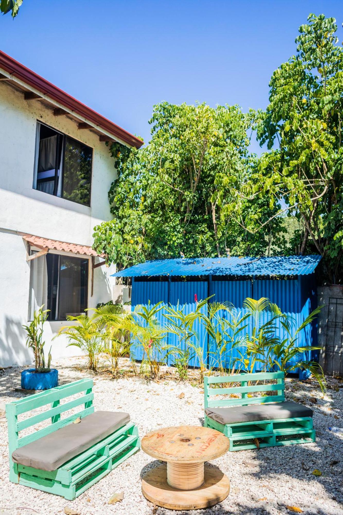 Argdivan Beach Hostel Sámara Εξωτερικό φωτογραφία